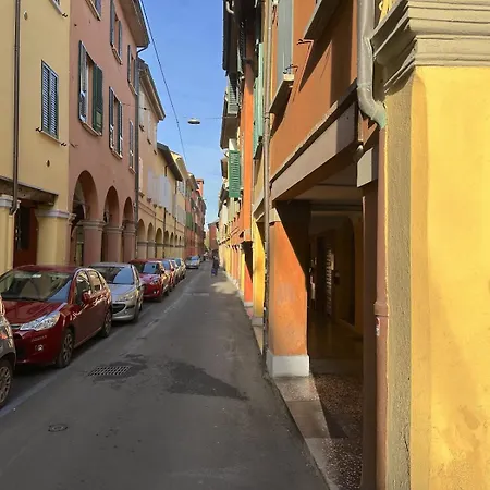 Fondazza Boutique